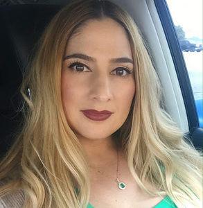 Meet your Posher, Yvonne